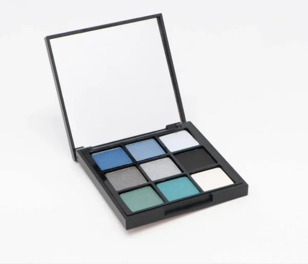 PALETTE D’OMBRES À PAUPIÈRES 9 COULEURS - WINTER QUEEN CHOGAN MKPL03
